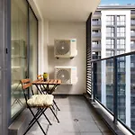 Appartement Platinum Designer Flat With Balcony & Parking By Flat Manager