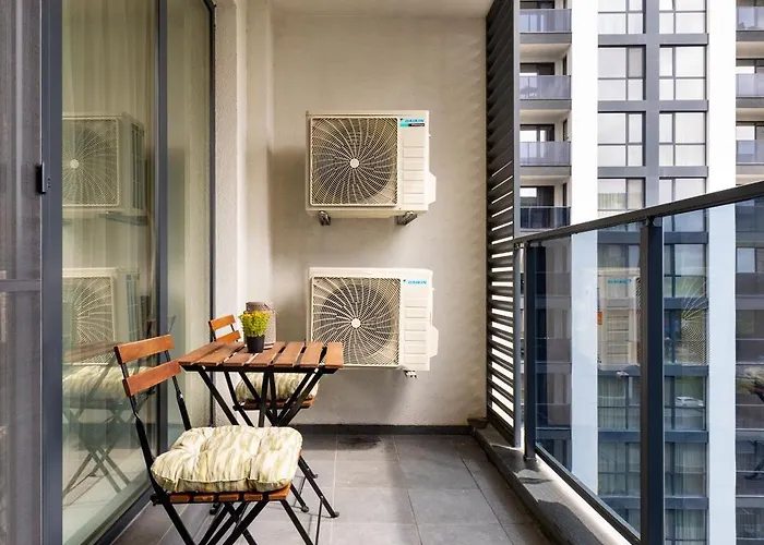 Apartamento Platinum Designer Flat With Balcony & Parking By Flat Manager